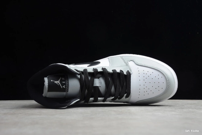 1 Smoke Mid Jordan Grey 554724-092 AIR Light 0715